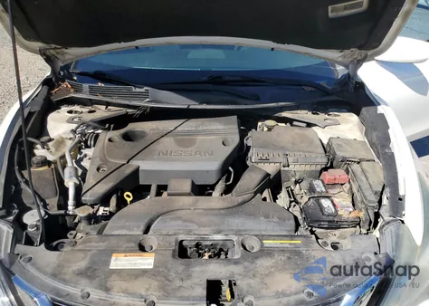 2017 Nissan Altima 2.5 z USA, uszkodzony, nr VIN 1N4AL3AP1HC137151